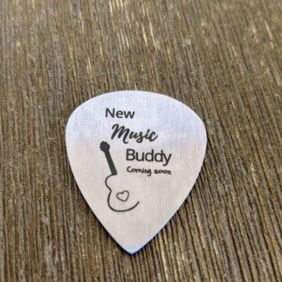 Guitar pick pregnancy announcement - Picture 2 of 2